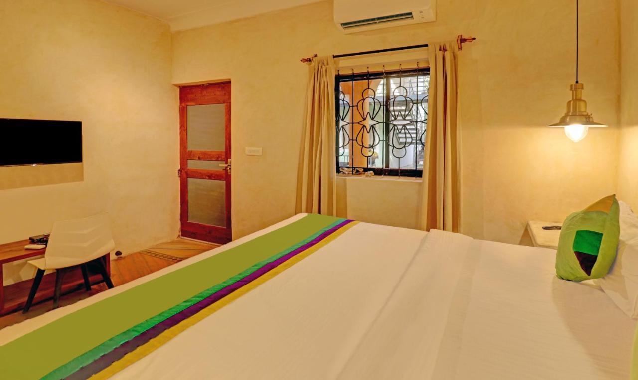 Treebo Morjim Banyan Resort Exteriér fotografie