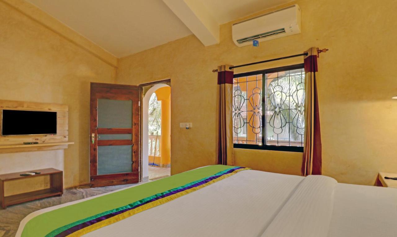 Treebo Morjim Banyan Resort Exteriér fotografie