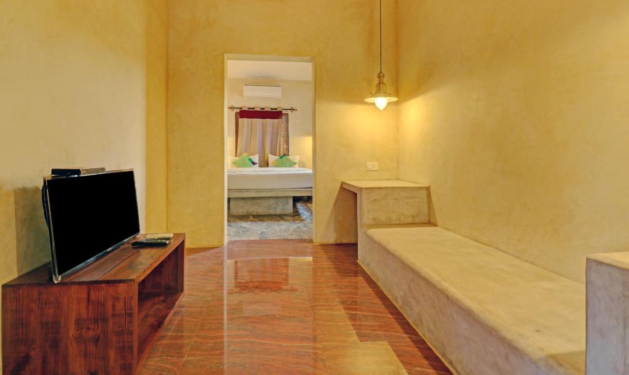Treebo Morjim Banyan Resort Exteriér fotografie